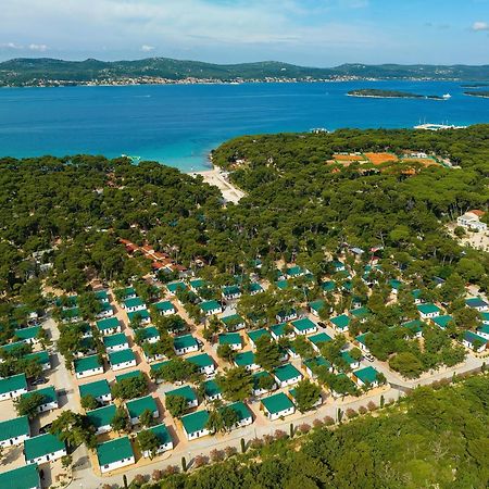 Camping Park Soline Mobile Homes Biograd Na Moru Buitenkant foto