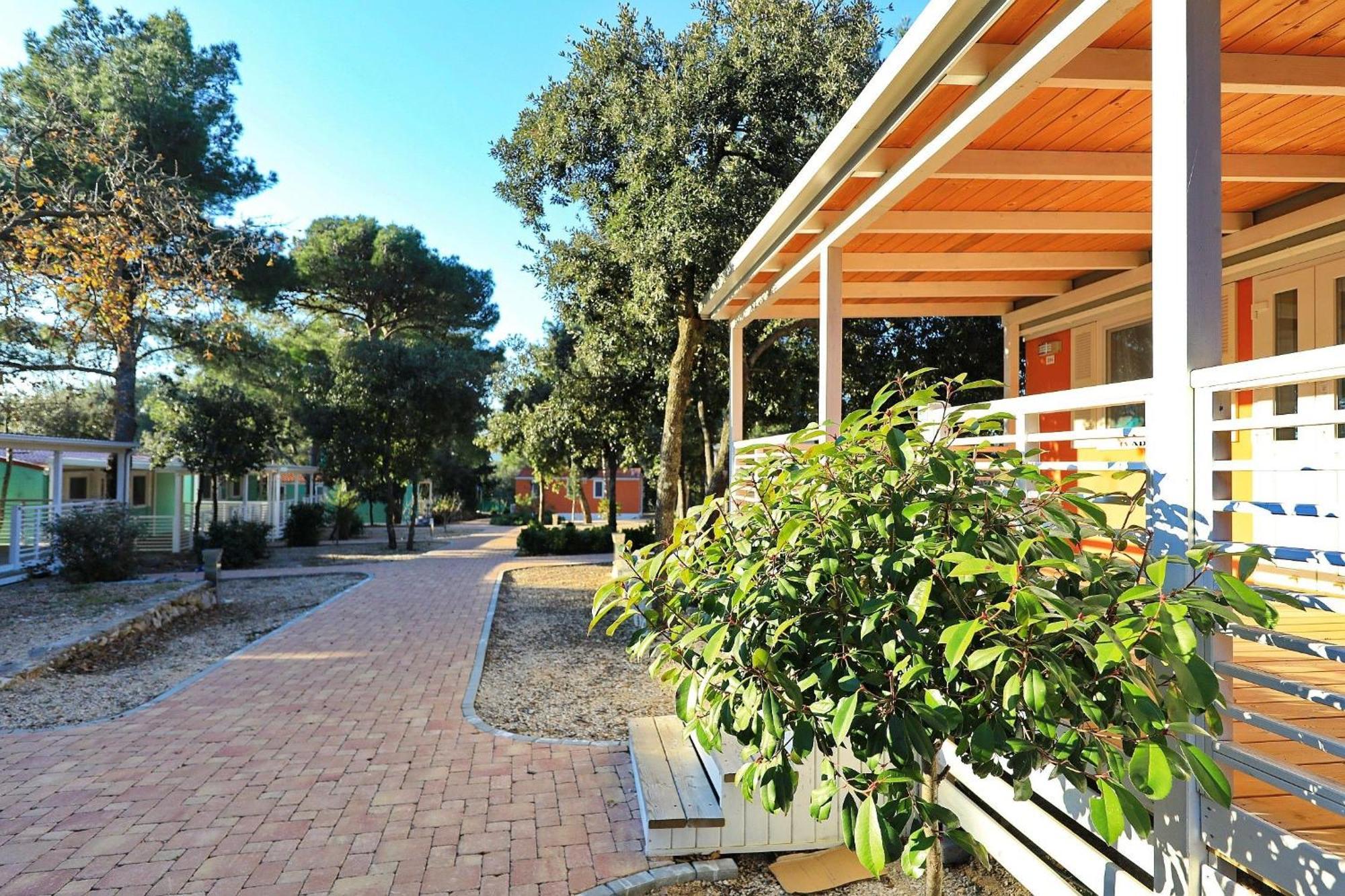 Camping Park Soline Mobile Homes Biograd Na Moru Buitenkant foto